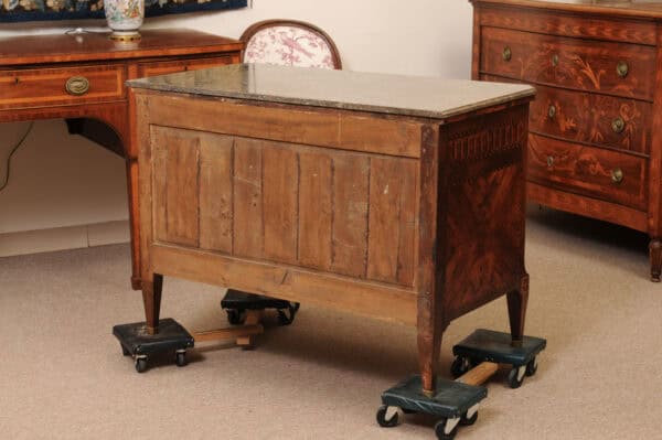 Louis XVI Parquetry Inlaid Commode with 3 Drawers and White Marble Top, France ca. 1790 - Image 8