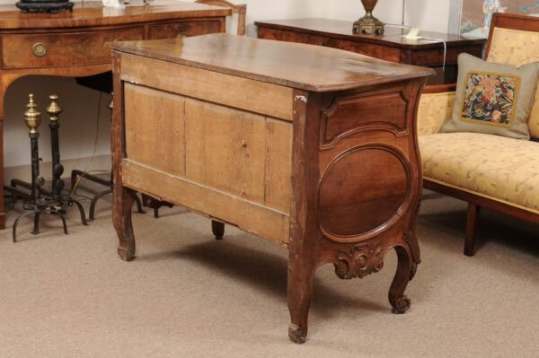 Transitional Louis XV/XVI 2-Drawer Walnut Commode with Pierced Apron & Cabriole Legs, France Mid-18th Century - Image 12