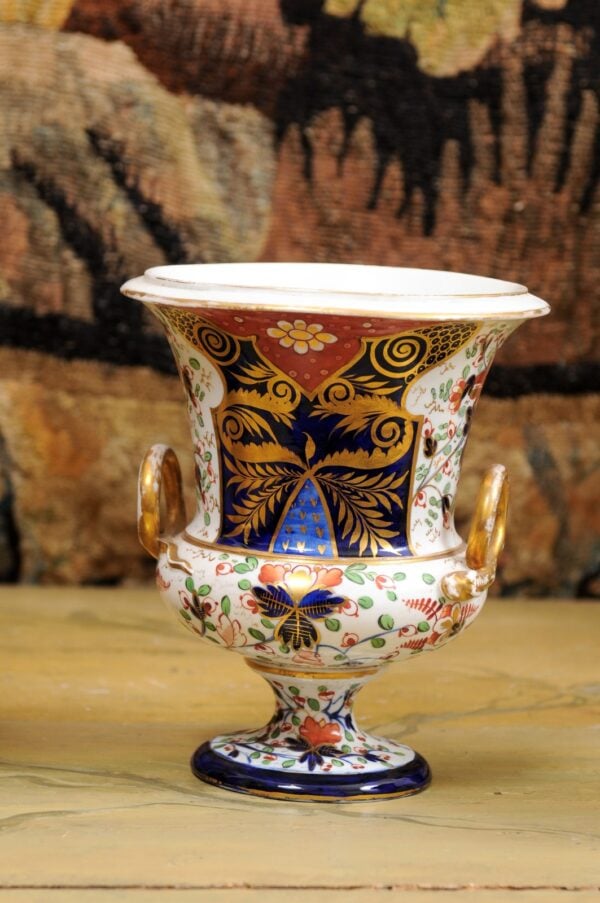 19th Century English Derby Garniture, ca. 1820. 3 PIECES. - Image 5