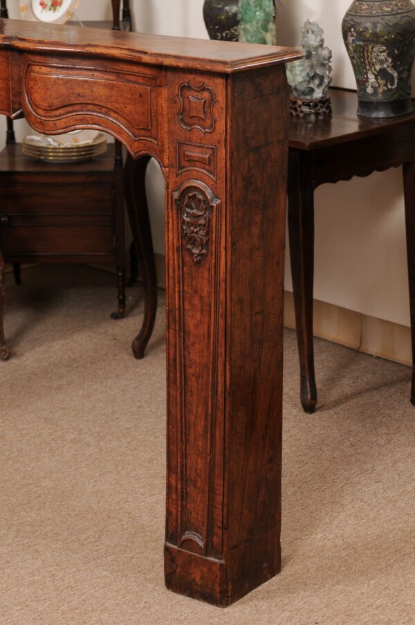 18th Century French Regence Style Walnut Mantle with Shell Carving - Image 14