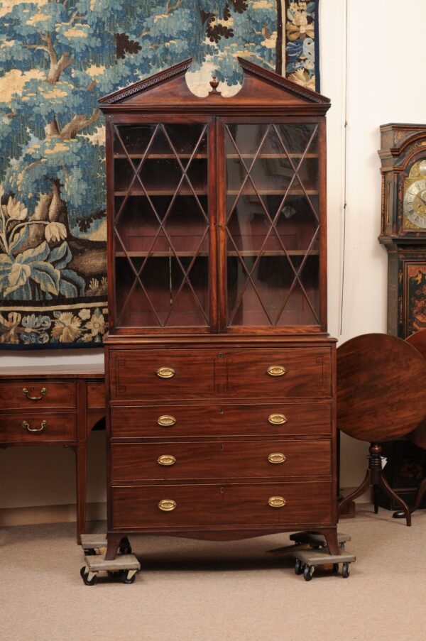 English 19th Century Mahogany Secretary with Broken Pediment, Ebonized Inlay and Splayed Feet - Image 16
