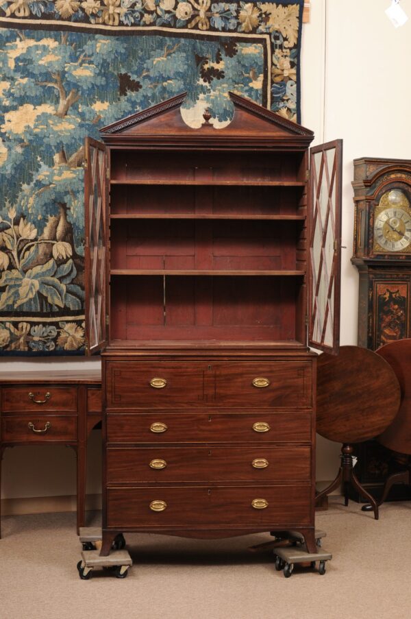 English 19th Century Mahogany Secretary with Broken Pediment, Ebonized Inlay and Splayed Feet - Image 17