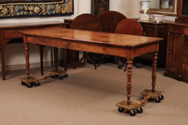 French 19th Century Fruitwood Farm Table with Turned Legs - Image 14
