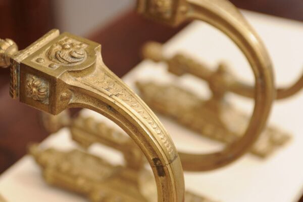 Set of 4 19th Century French Louis XVI Style Gilt Bronze Curtain Tie Backs - Image 15