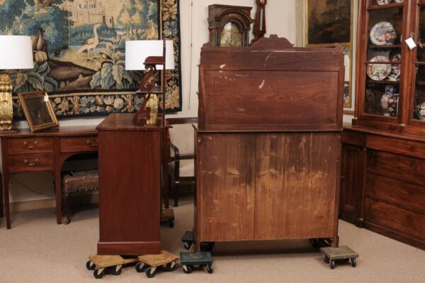 Pair of English 19th Century Mahogany Chiffoniere Cabinets - Image 14