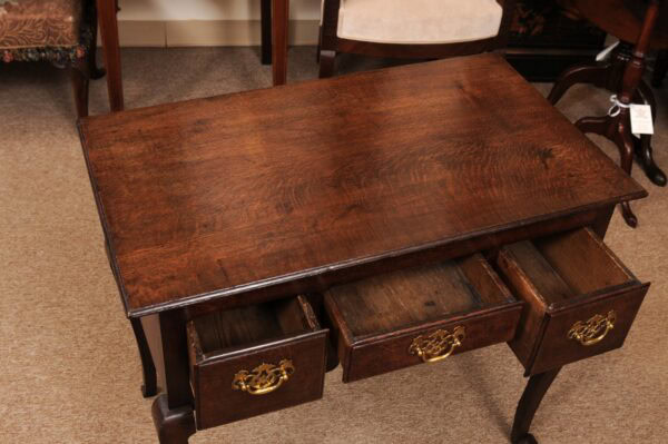 Mid 18th Century English Oak Lowboy with 3 Drawers & Pad Feet - Image 6
