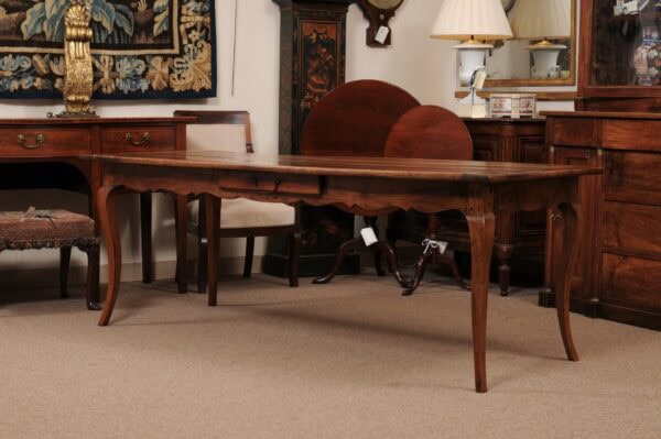 Large 19th Century French Farm Table in Walnut with Cabriole Legs and Shaped Apron - Image 15