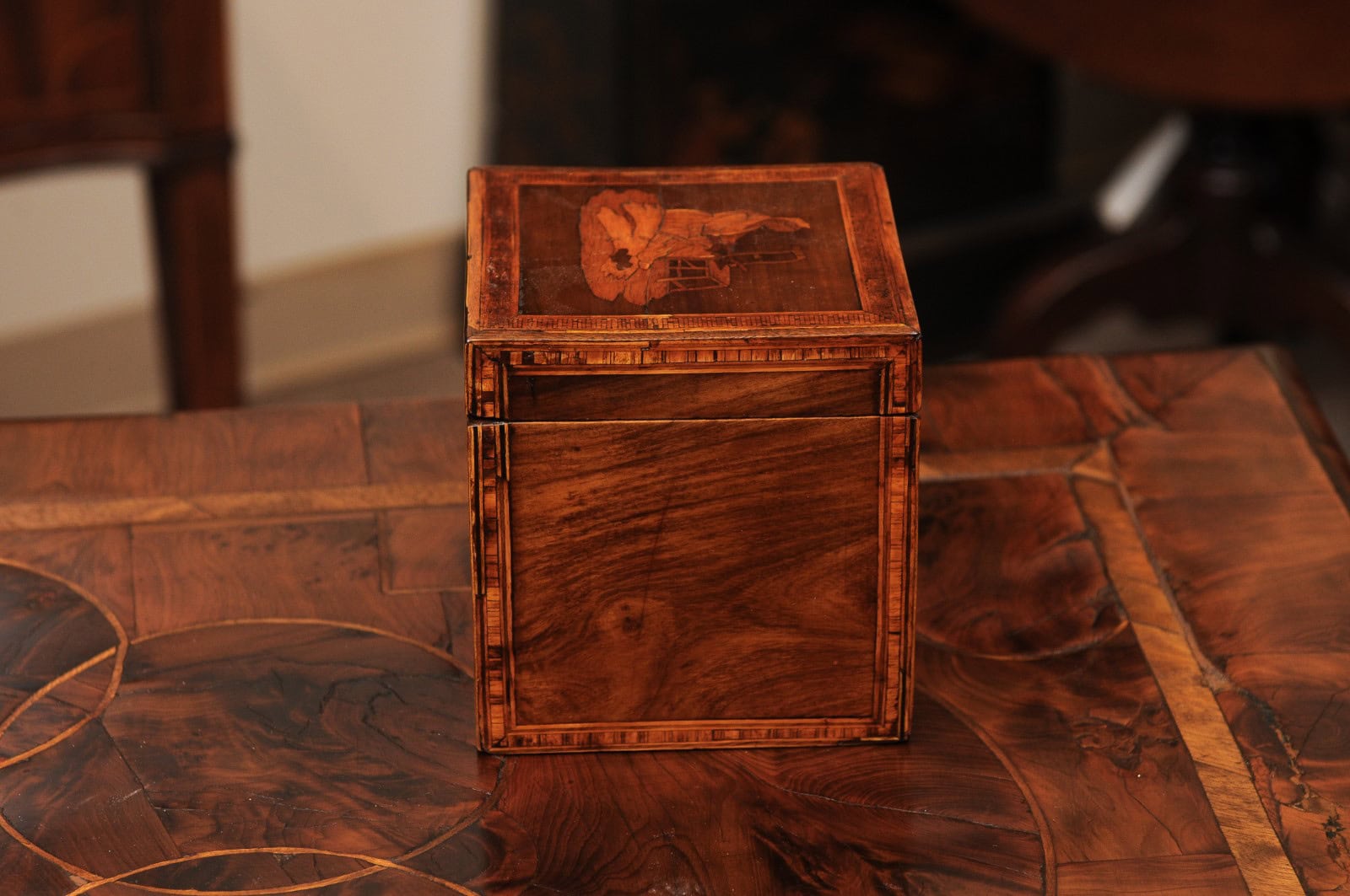 18th Century English Tea Caddy with Marquetry Inlay - Image 11