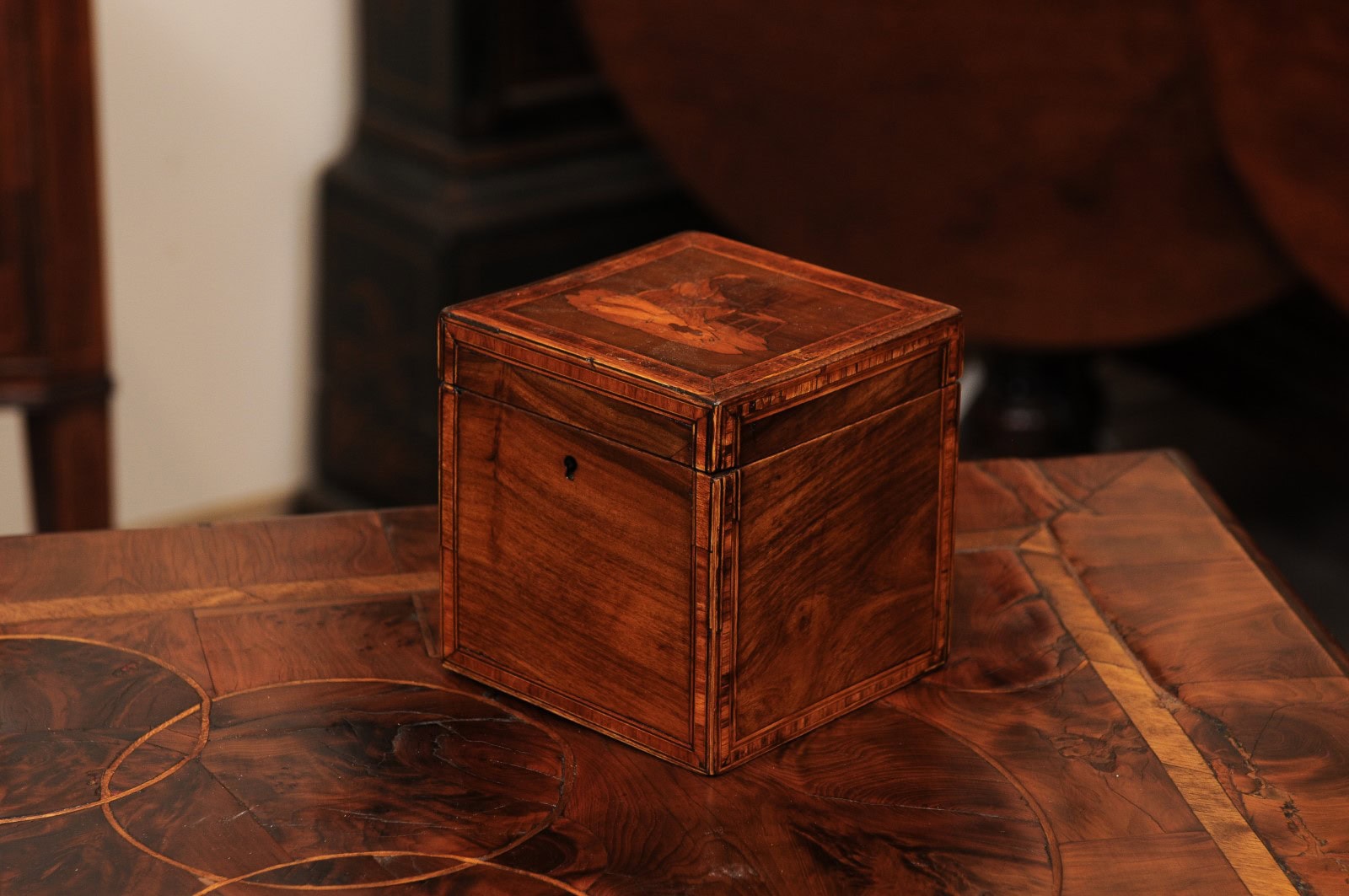 18th Century English Tea Caddy with Marquetry Inlay - Image 12