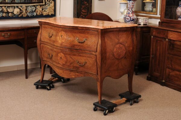 18th Century Italian Serpentine Walnut Parquetry Inlaid Marble Top Commode with Splayed Feet - Image 16