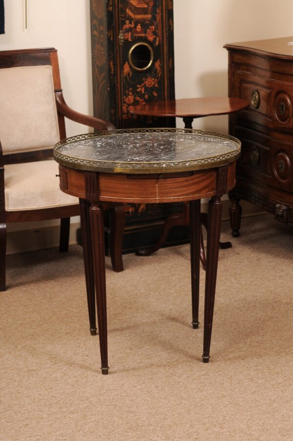 French Louis XVI Style Mahogany Bouillotte Table with Dark Grey Marble Top & Brass Gallery, 20th Century - Image 13