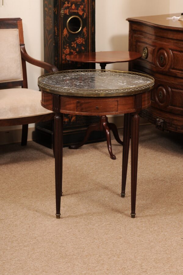 French Louis XVI Style Mahogany Bouillotte Table with Dark Grey Marble Top & Brass Gallery, 20th Century - Image 16