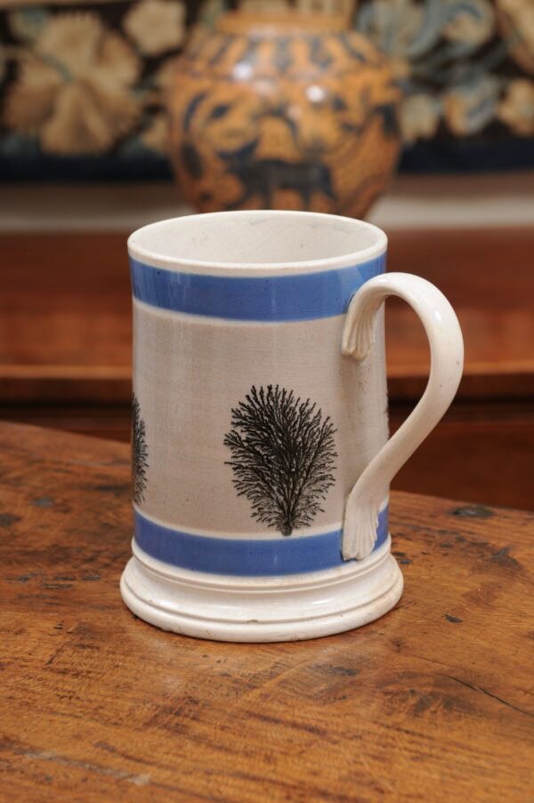 Mid 19th Century English Mochaware Mug in Grey & Blue - Image 8