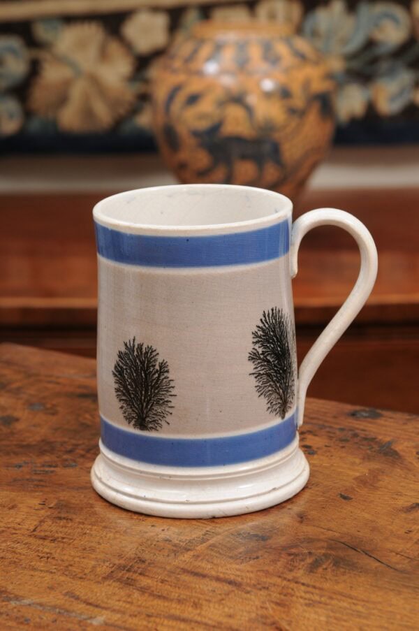 Mid 19th Century English Mochaware Mug in Grey & Blue - Image 9