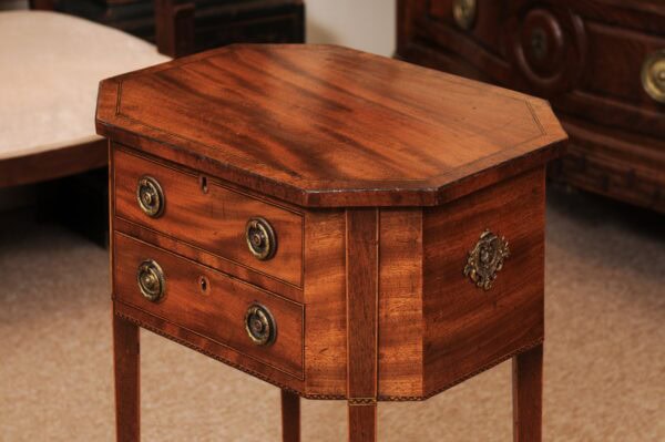 English Sheraton Mahogany Work Table with Octagonal Lift Top & Drawer, ca. 1800 - Image 14