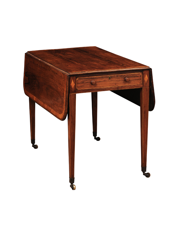 English Early 19th Century Rosewood Pembroke Table with Satinwood Crossbanding, Drawer and Ending Brass Castor Feet