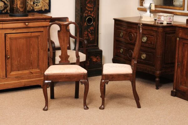 Pair of English Early 18th Century George I Walnut Side Chairs - Image 13