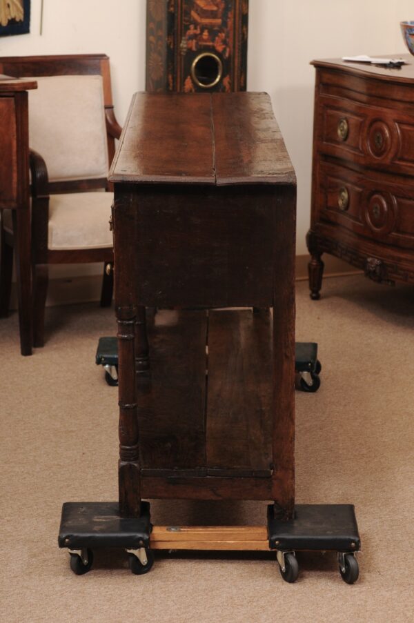 English Early 19th Century Oak Server / Dresser Base with 6 Drawers, Arched Apron, Turned Supports & Pot Board Below, ca. 1800 - Image 11