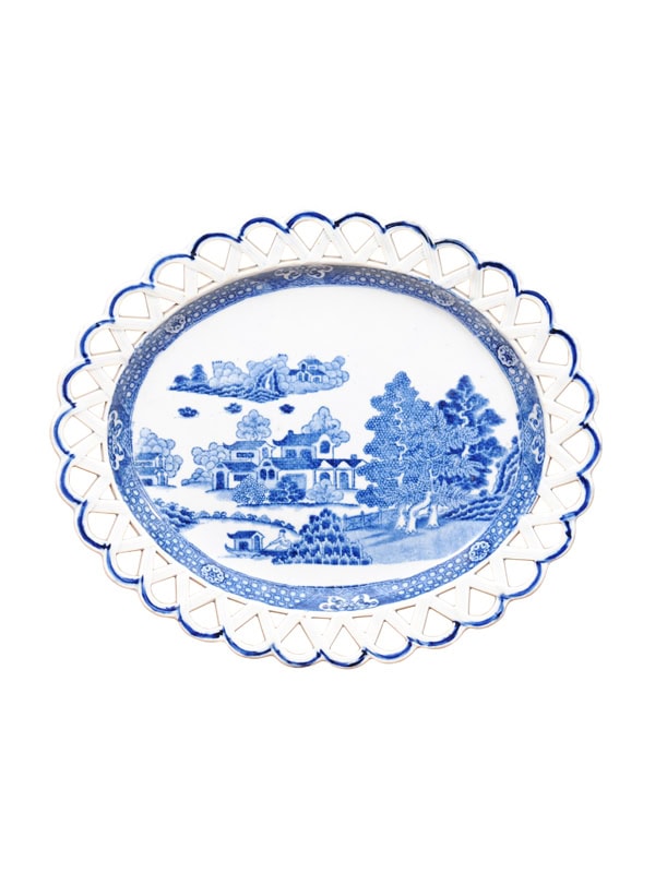 English Early 19th Century Spode Willow Pattern Blue & White Reticulated Oval Plate