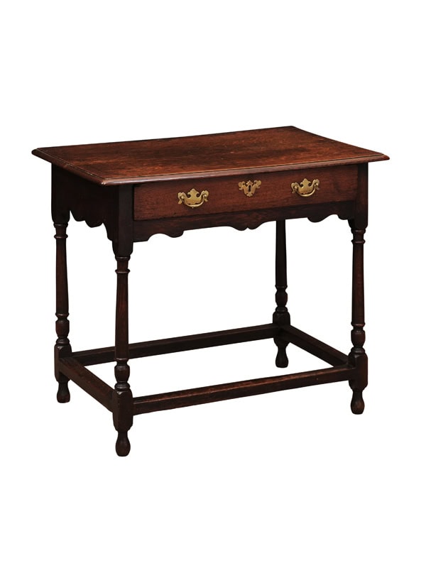 18th Century English Oak Side Table with 1 Drawer, Rounded Legs and Box Stretcher