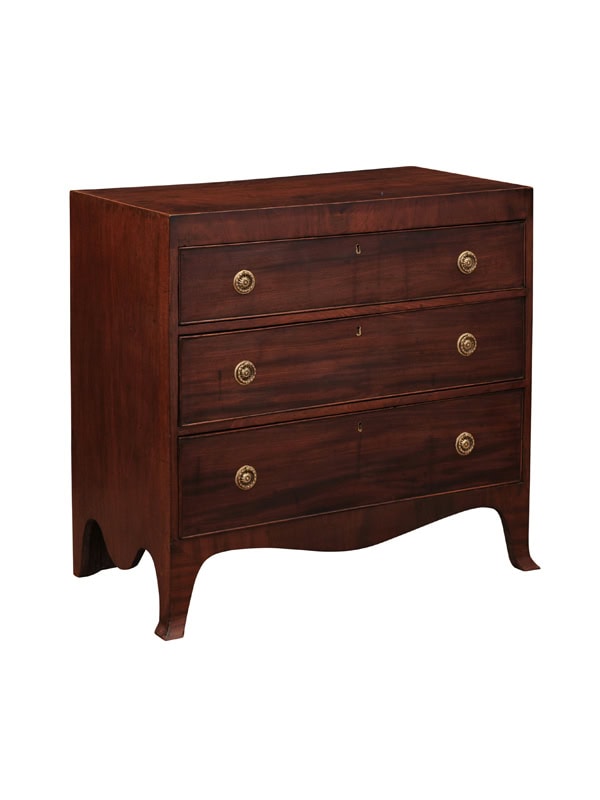 Late 18th Century English George III Mahogany Straight Front Chest with Splayed Feet