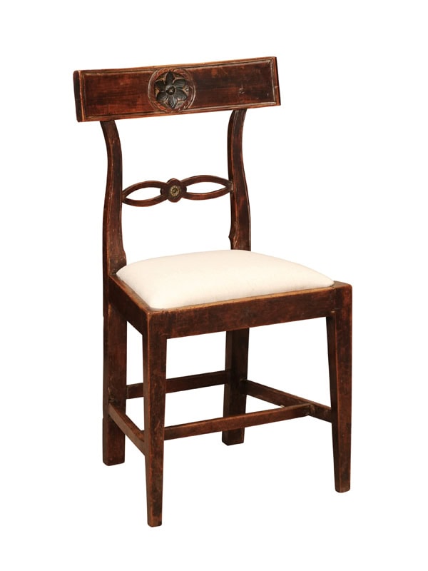 Italian Late 18th Century Walnut Side Chair with Carved Back and Slip Linen Cushion Seat