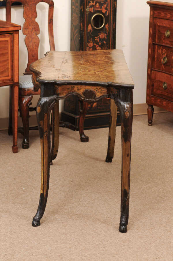 18th Century Rocco Italian Venetian Painted Console Table with Cabriole Legs and Serpentine Form and Hoofed Feet - Image 13