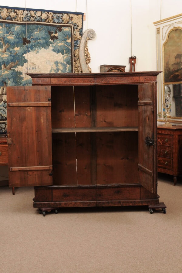 18th Century Italian Painted Pine Cupboard/Cabinet with Lozenge Paneled Doors - Image 15