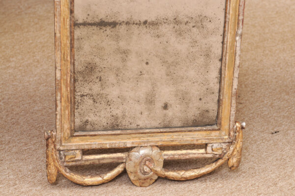 18th Century Italian Neoclassical Giltwood Mirror with Cameo Crest & Original Hand Beveled Mirror Plate - Image 7