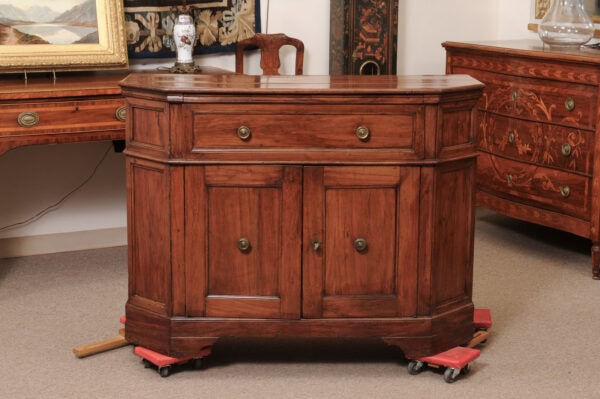Italian 18th Century Olivewood Credenza with Canted Sides and Bracket Feet - Image 13