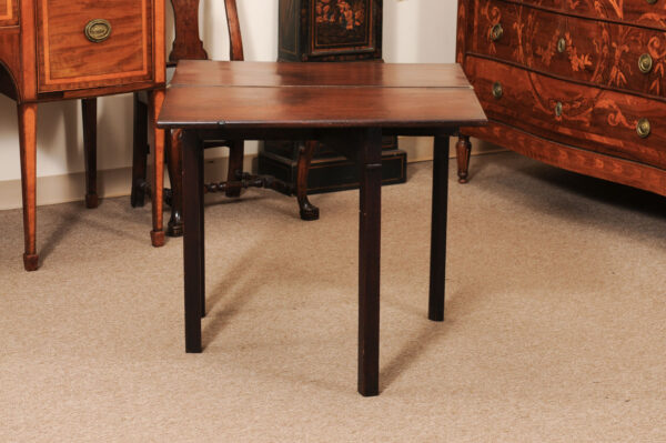 18th Century English George II Mahogany Card Table  with Flip Top and Square Straight Legs - Image 13