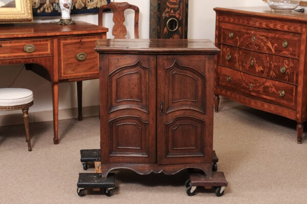 18th Century Italian Walnut Serpentine Buffet w/ 2 Doors - Image 13