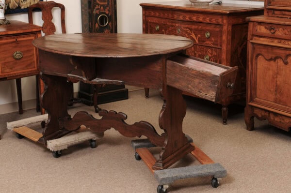 17th Century Italian Walnut Drop Leaf Table with Drawer ca. 1680 - Image 13