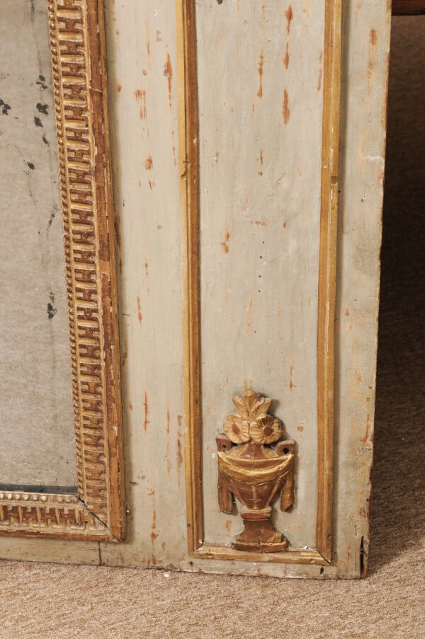 Late 18th Century French Louis XVI Painted & Parcel Gilt Trumeau Mirror - Image 11