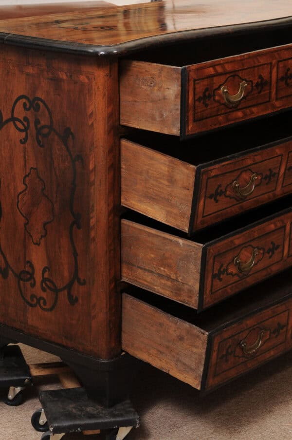 18th Century Italian Walnut Commode with 4 Drawers & Ebonized Detail - Image 5