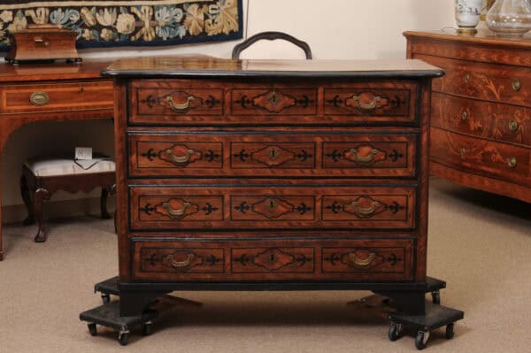 18th Century Italian Walnut Commode with 4 Drawers & Ebonized Detail - Image 13