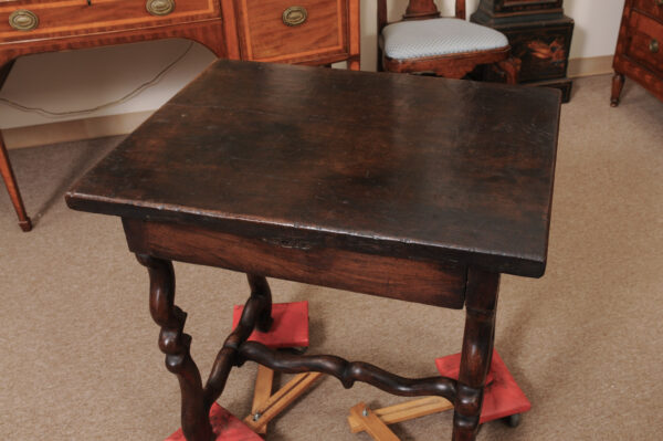 Early 18th Century French Louis XIV Walnut Mutton Bone Table with Drawer & Stretcher - Image 16