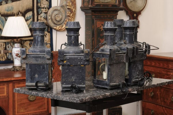 Set of 6 Black Metal Lanterns Wall Mounted, Ca. 1900. PRICE PER PAIR. - Image 20