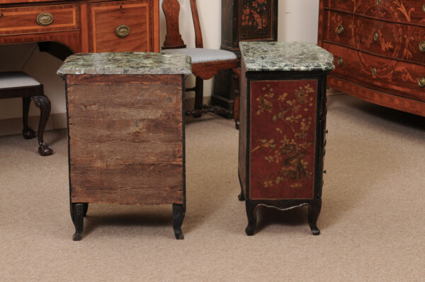 Pair of 18th Century Continental Chinoiserie Decorated Commodini with Green Marble Tops - Image 14