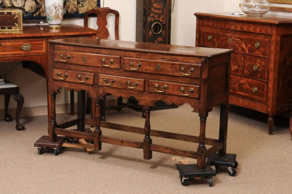 English 18th Century Oak Dresser Base / Server with 5 Drawers, Brass Bail Pulls and Shaped Apron - Image 14