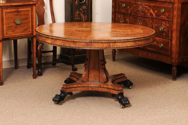 English Regency Burled Elm Center Table with Cross-banding, Ebonized Detail and Paw Feet on Brass Castors, Early 19th Century - Image 14