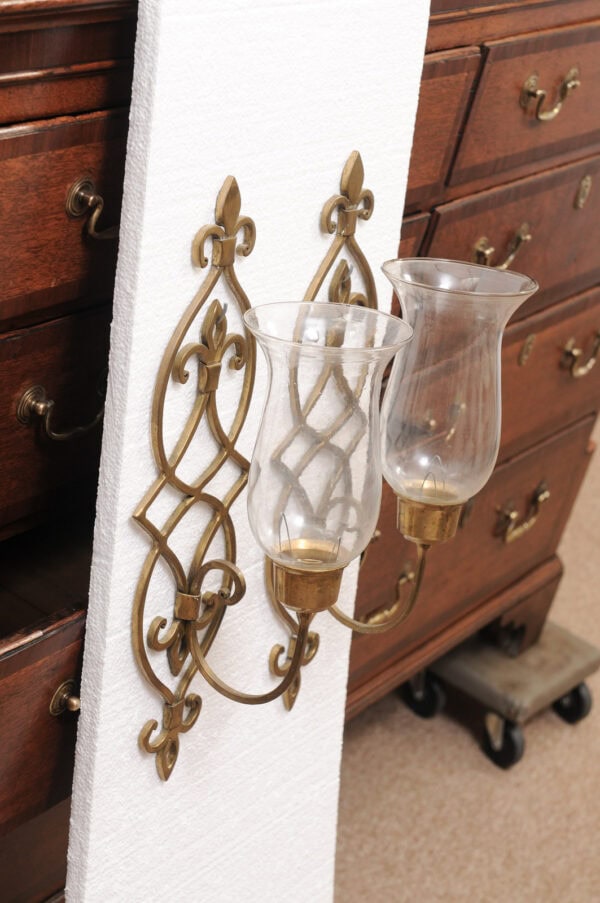 Pair of Vintage American Brass & Glass Wall Sconces - Image 8