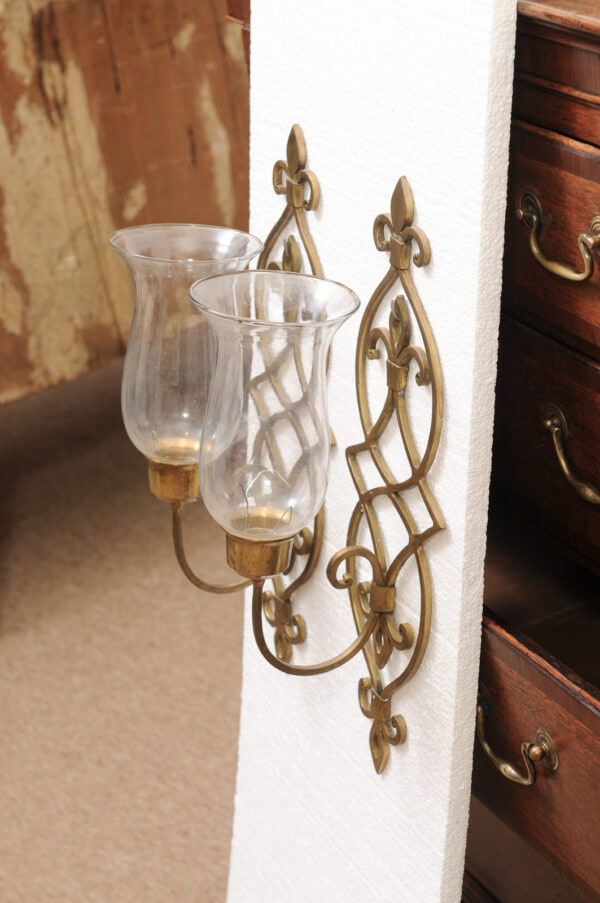 Pair of Vintage American Brass & Glass Wall Sconces - Image 9