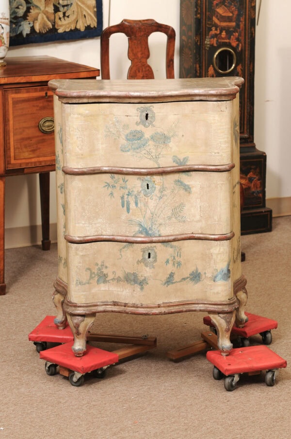 18th Century Italian Serpentine Polychrome Painted Commode with Silver Gilt and Blue Painted Foliage Detail - Image 14