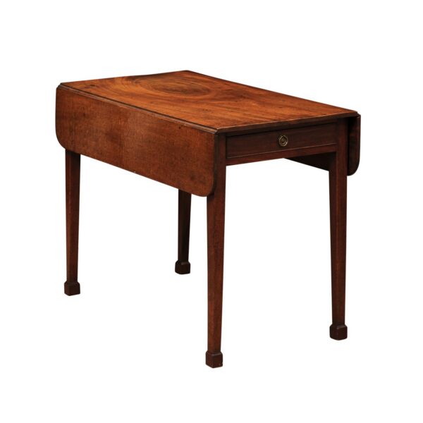 English 18th Century Chippendale Mahogany Pembroke Table with Drawer, Drop Leaves and Block Feet - Image 2