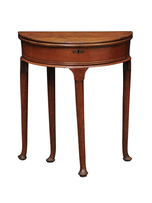 English Early 18th Century Petite Queen Anne Oak Demilune Game Table with Flip Top