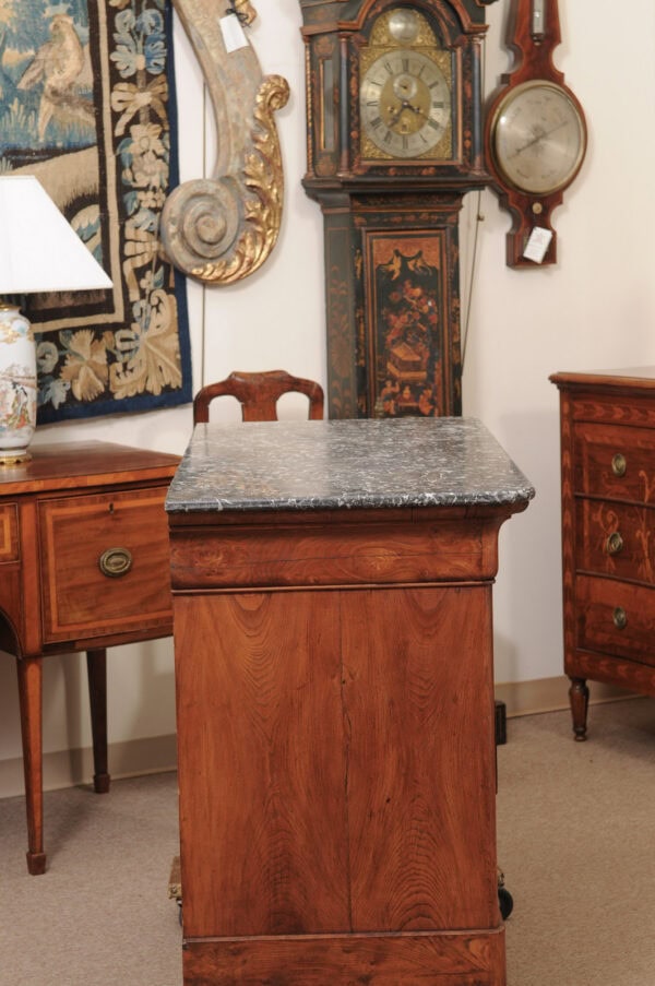 French Early 19th Century Elm Charles X Commode with Grey Marble Top - Image 7