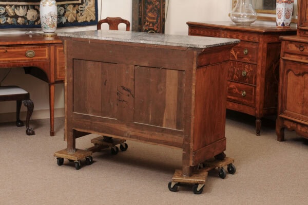 French Early 19th Century Elm Charles X Commode with Grey Marble Top - Image 9