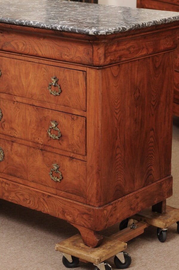 French Early 19th Century Elm Charles X Commode with Grey Marble Top - Image 14