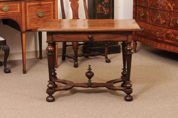 French 19th Century Louis XIV Style Walnut Side Table with Fluted Square Legs and X Form Stretcher - Image 14